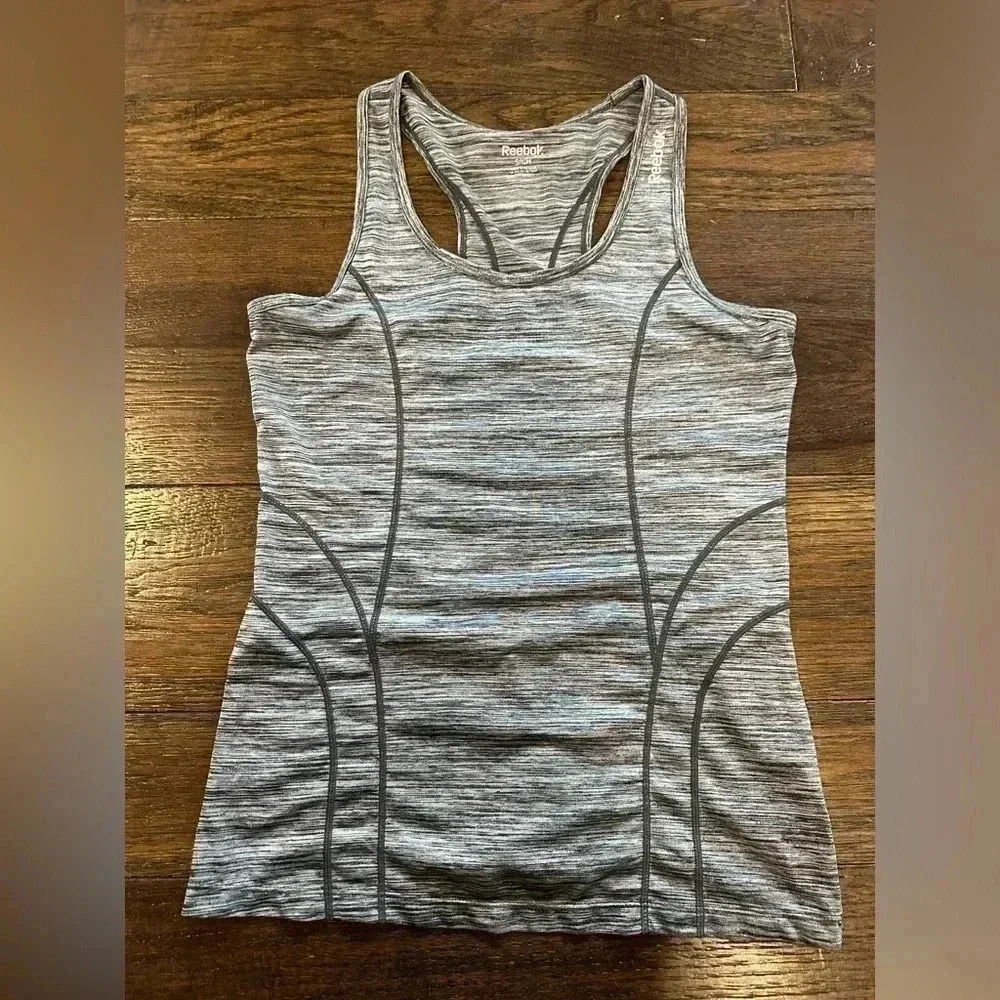 Reebok Workout Tank-size small